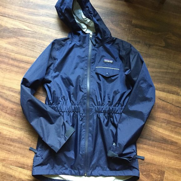 Patagonia Torrentshell Raincoat - Picture 1 of 3